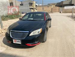 كرايسلر 200